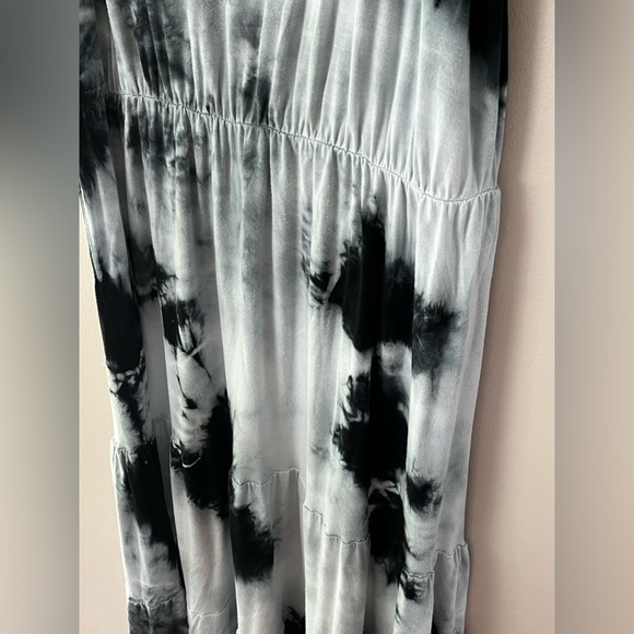 Women's Beach Break Grey & Black Tie Dye  Smoked Maxi Dress - Picture 5 of 11